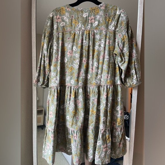 Cynthia Rowley Floral Shift Dress - Picture 2 of 3